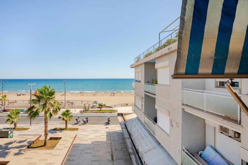 Апартаменты Casa Al Mare - Lido Террачина Экстерьер фото